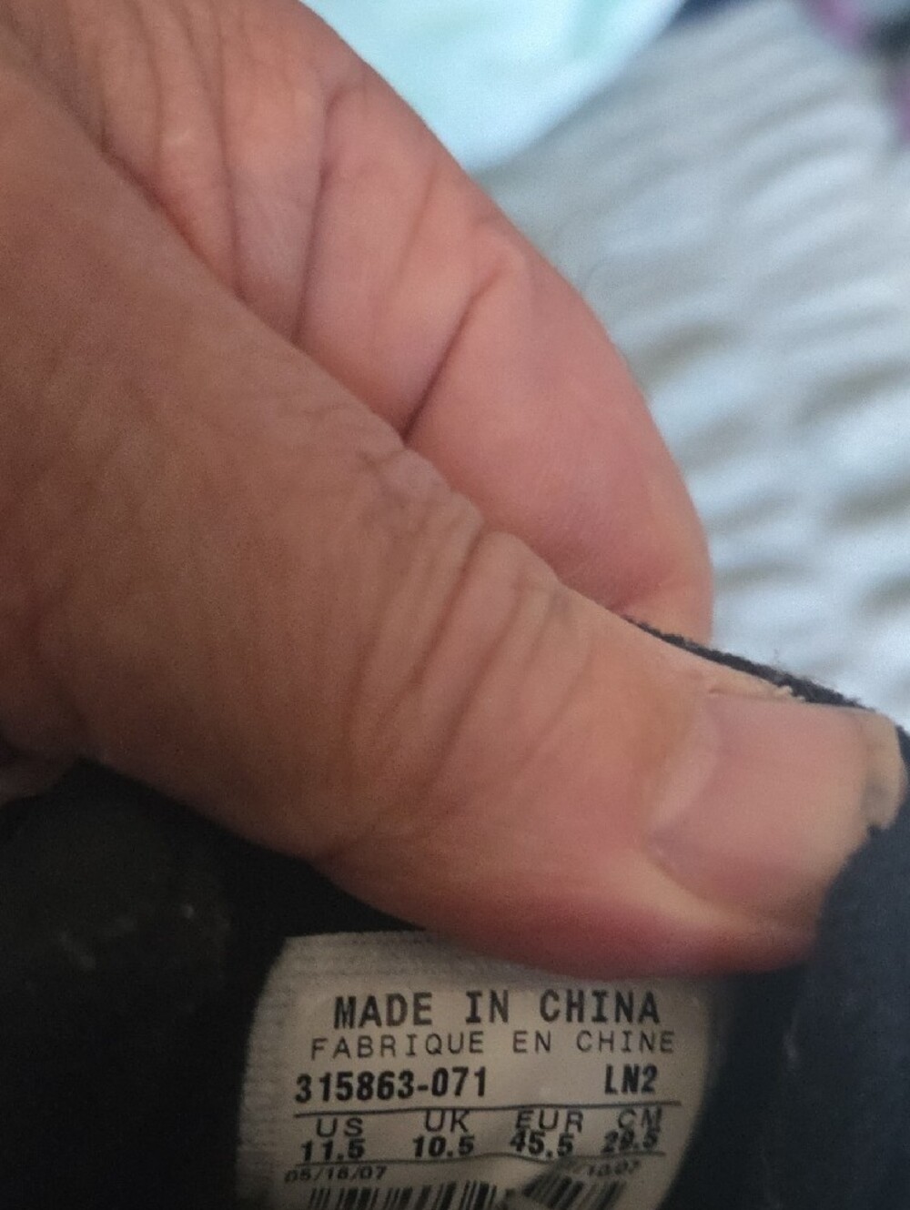 Nike Black Men’s Air Max Sensation Sneakers with Yellow Logo , Size 11. - Picture 4 of 6